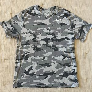 Cami Nike Workout Tee